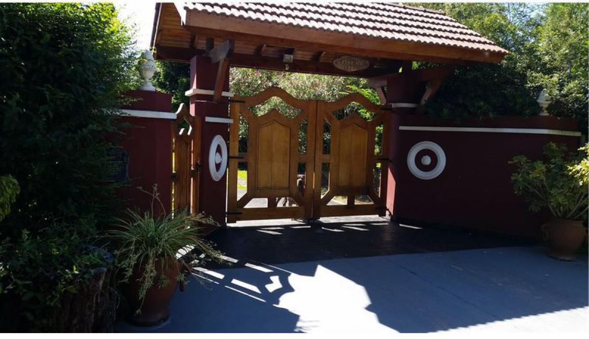 3 bedrooms House in Escobar, Argentina No. 20387