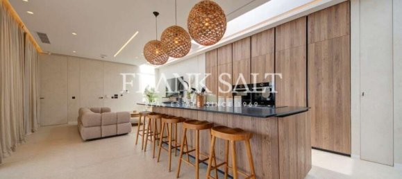 Бунгало с 4 спальнями в Мджарр, Мальта № 3157 14