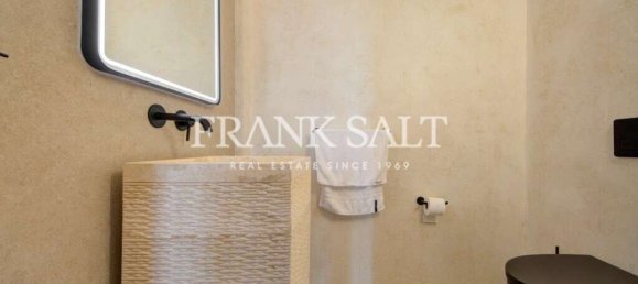 Бунгало с 4 спальнями в Мджарр, Мальта № 3157 12