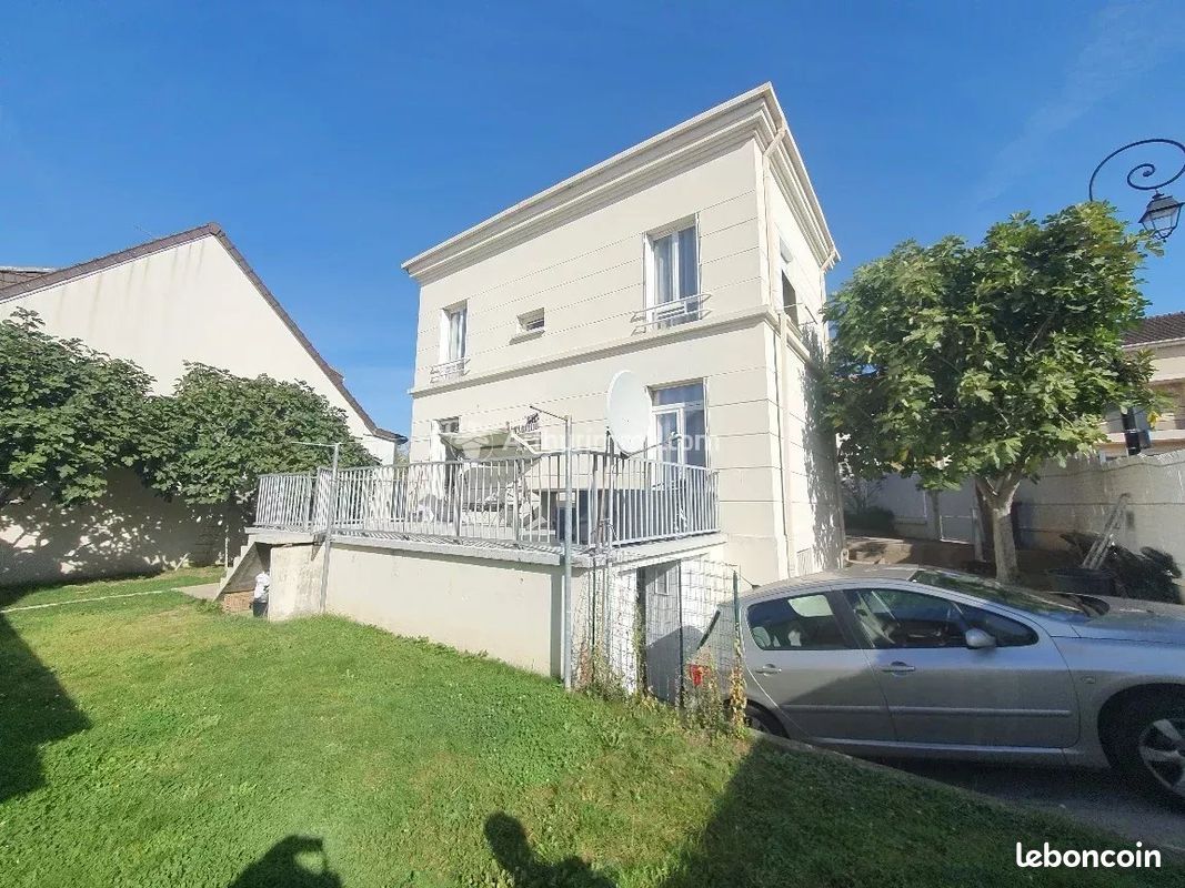 3 chambres Maison à Garges-lès-Gonesse, France No. 176253