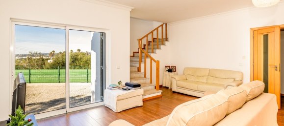 Casa de 3 dormitorios en Faro, Portugal No. 111207 4