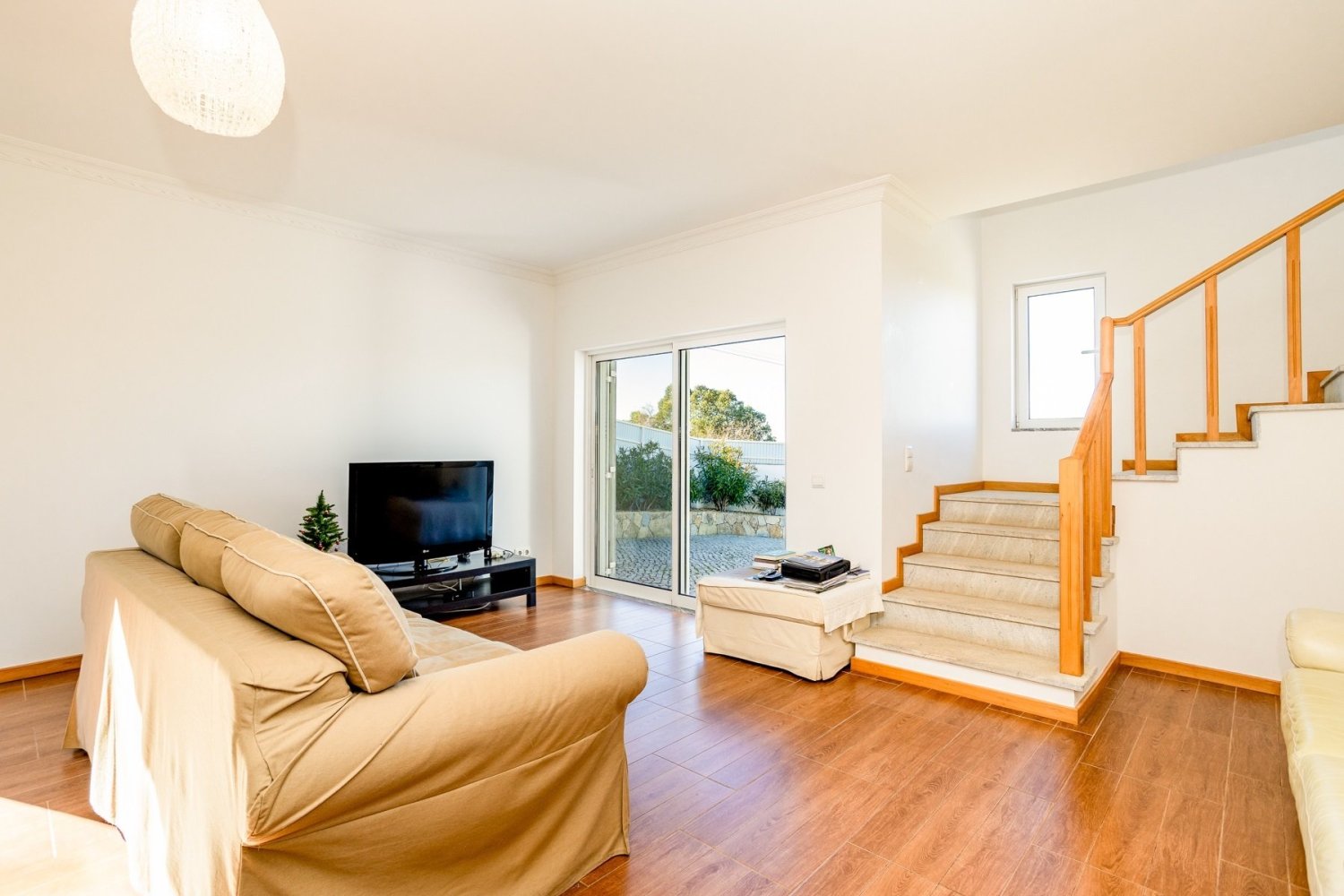 Casa de 3 dormitorios en Faro, Portugal No. 111207