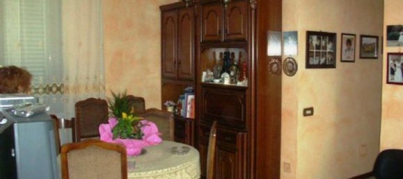 Дом с 10 спальнями в Вогера, Италия № 365656 11