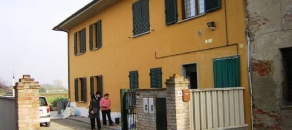 Дом с 10 спальнями в Вогера, Италия № 365656 8