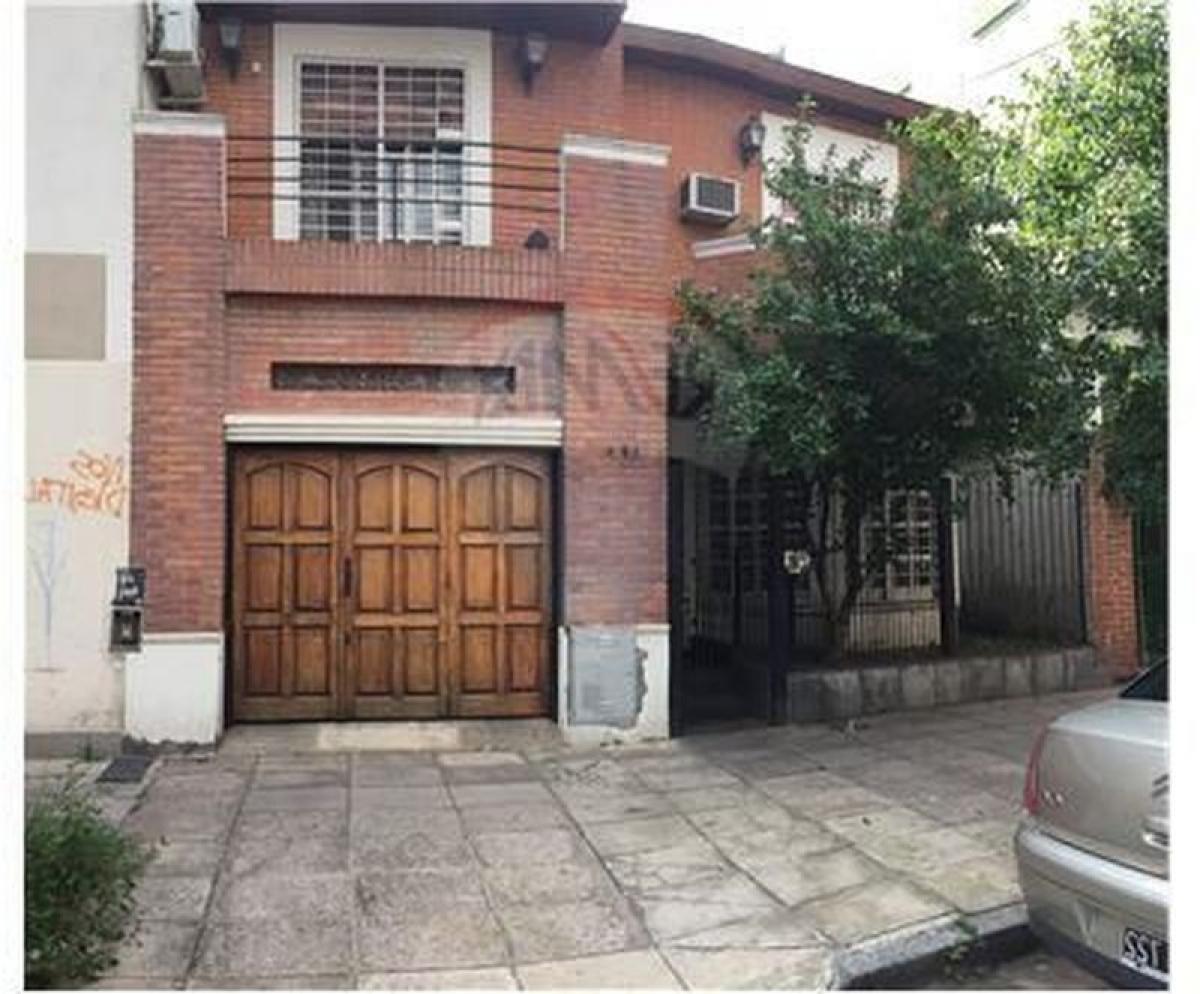 4 bedrooms House in Buenos Aires, Argentina No. 95675