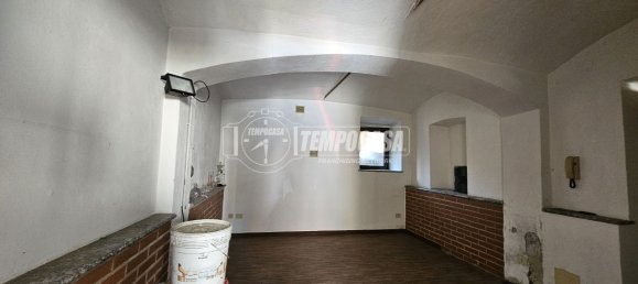 5 rooms House in Capiago Intimiano, Italy No. 335348 13