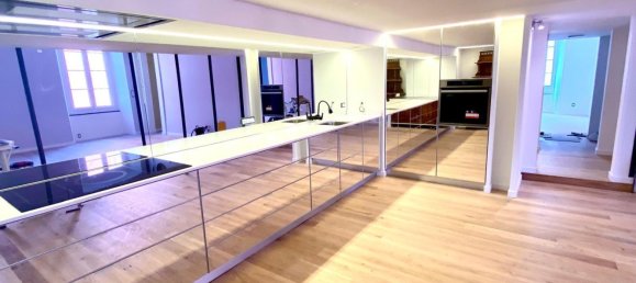 7غرفة شقة في Chiavari, Italy رقم 108675 47