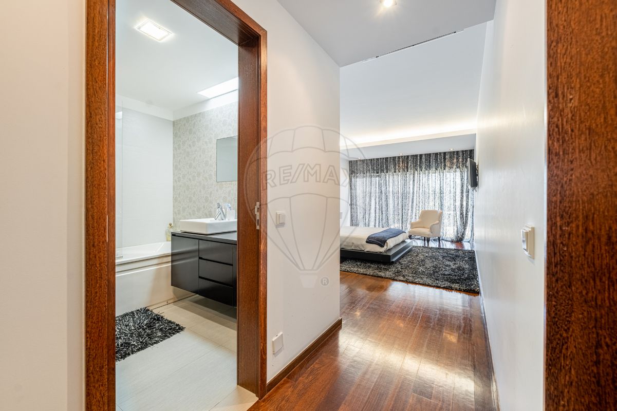 4 bedrooms House in Guimaraes, Portugal No. 183389