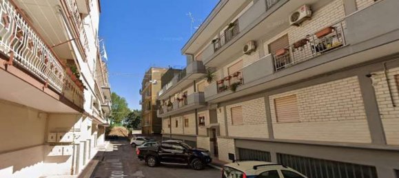 5 rooms Apartment in Spinazzola, Italy No. 233768 5