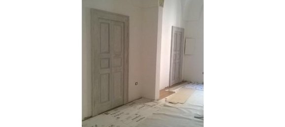 5 rooms House in Aradeo, Italy No. 252688 5