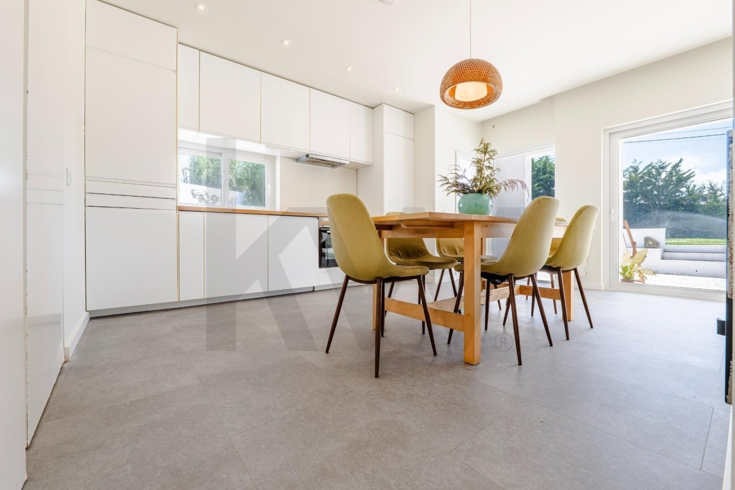 3 bedrooms Townhouse in Colares, Portugal No. 324372