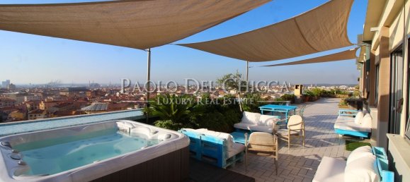 Penthouse de 5 divisões em Livorno, Italy N.º 258635 3