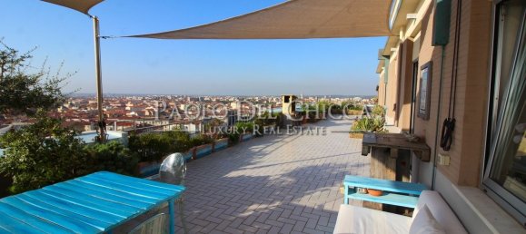 Penthouse de 5 divisões em Livorno, Italy N.º 258635 5