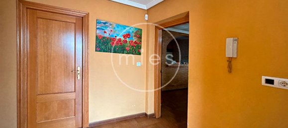 Casa de 4 dormitorios en Turís, Spain No. 181163 11