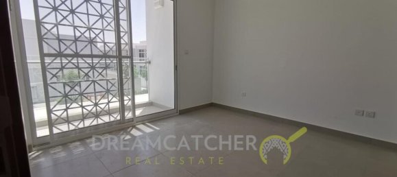 3 bedrooms Townhouse in Mudon, UAE No. 2624 10