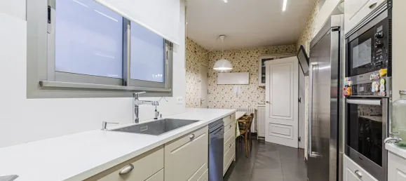 4 غرف نوم شقة في Barcelona, Spain رقم 289696 7