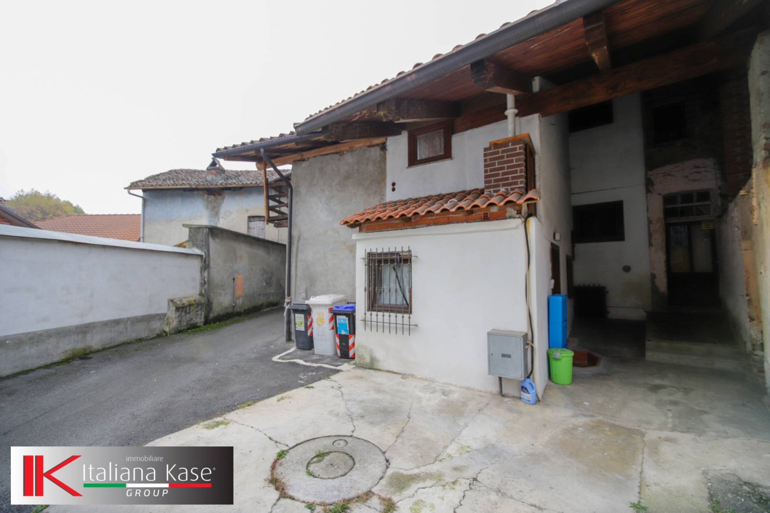 2 bedrooms House in Foglizzo, Italy No. 75948