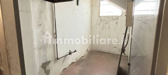 5-salle Entrepôt à Reggio Emilia, Italy No. 313517 17