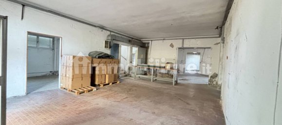 5-salle Entrepôt à Reggio Emilia, Italy No. 313517 7