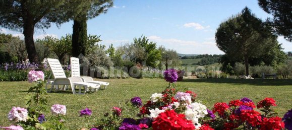 9 bedrooms House in Siena, Italy No. 196600 11