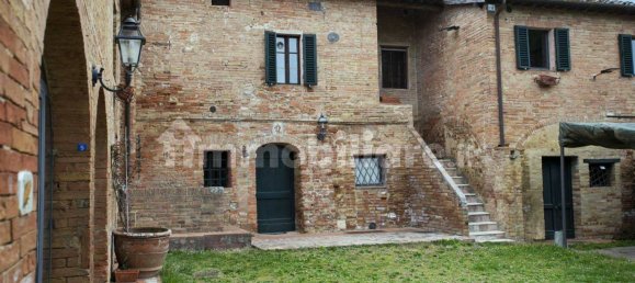 9 bedrooms House in Siena, Italy No. 196600 31