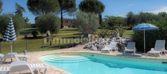 9 bedrooms House in Siena, Italy No. 196600 4