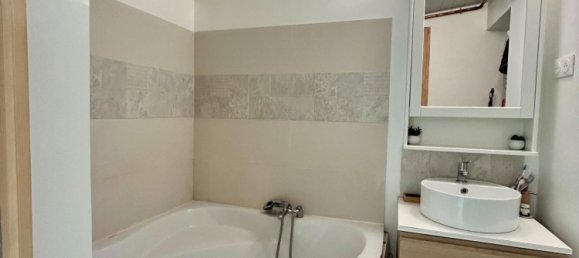 3 bedrooms House in Raismes, France No. 228693 5