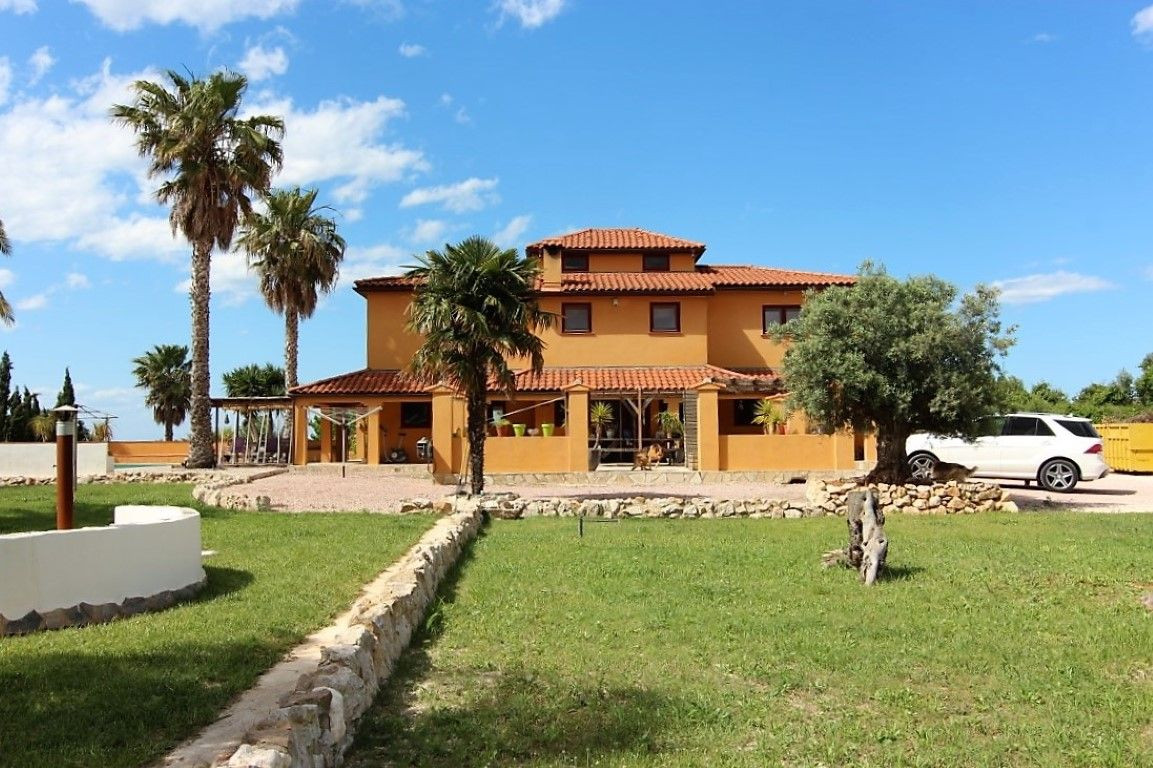 5 Schlafzimmer Villa in Pedreguer, Spain, Nr. 139973