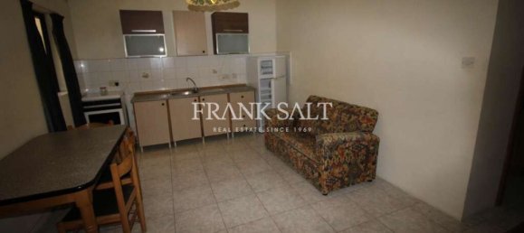 Apartamento T1 em Saint Paul's Bay, Malta N.º 2374 8