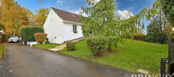 5 bedrooms House in Cutry, France No. 89732 21