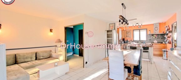 Casa de 4 dormitorios en Meung-sur-Loire, France No. 55414 2