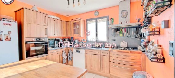 Casa de 4 dormitorios en Meung-sur-Loire, France No. 55414 6