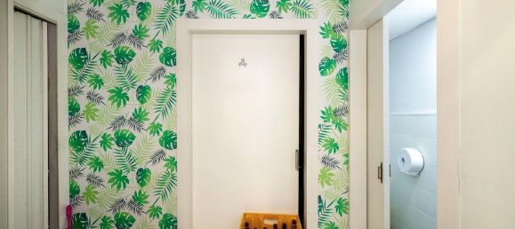 102m² Commercial property in Granada, Spain No. 147863 10