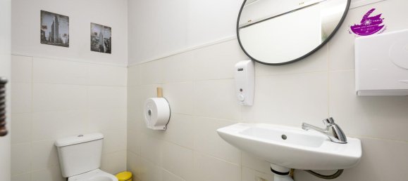 102m² Commercial property in Granada, Spain No. 147863 11