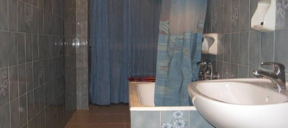 2 rooms Apartment in Borghetto Santo Spirito, Italy No. 147905 10