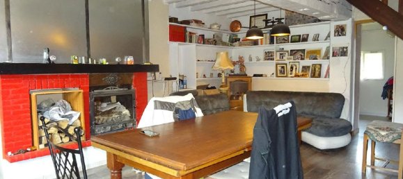 3 Schlafzimmer Haus in Meauce, France, Nr. 104990 5