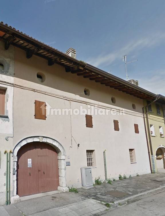 4 غرف نوم منزل في Udine, Italy رقم 271139