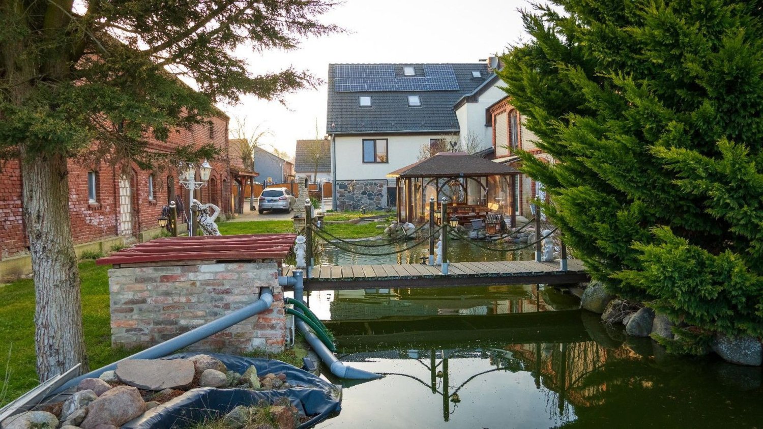 11 rooms House in Brandenburg, Germany No. 7180