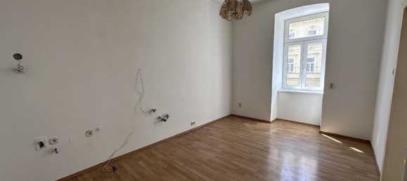 2 rooms Apartment in Ottakring, Austria No. 214743 3