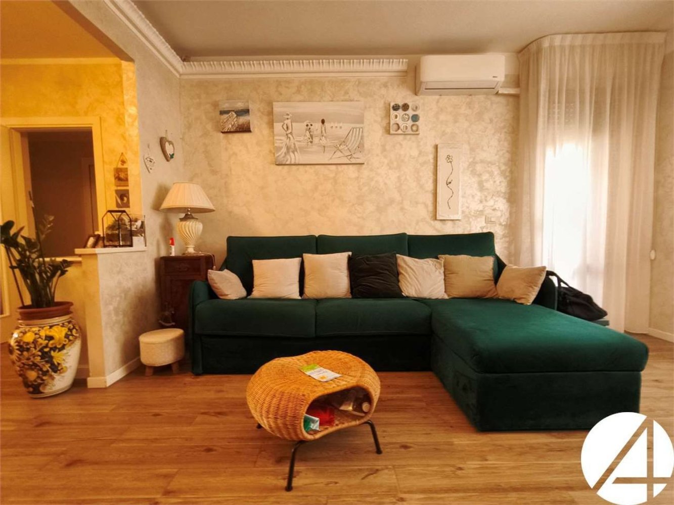 4 Schlafzimmer Wohnung in Montemurlo, Italy, Nr. 376598