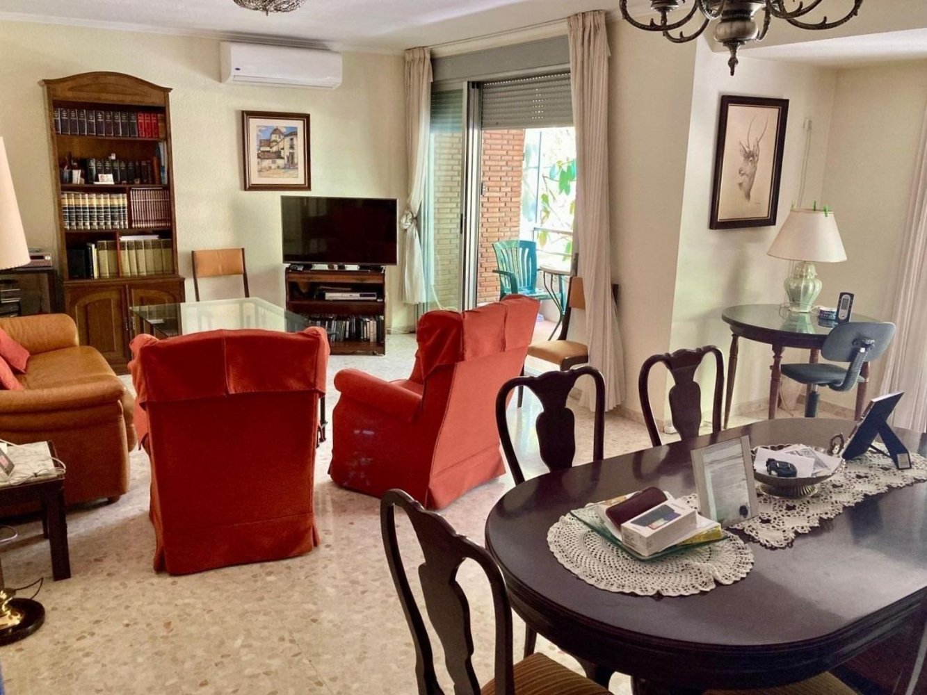 4 غرف نوم شقة في Cordoba, Spain رقم 69617