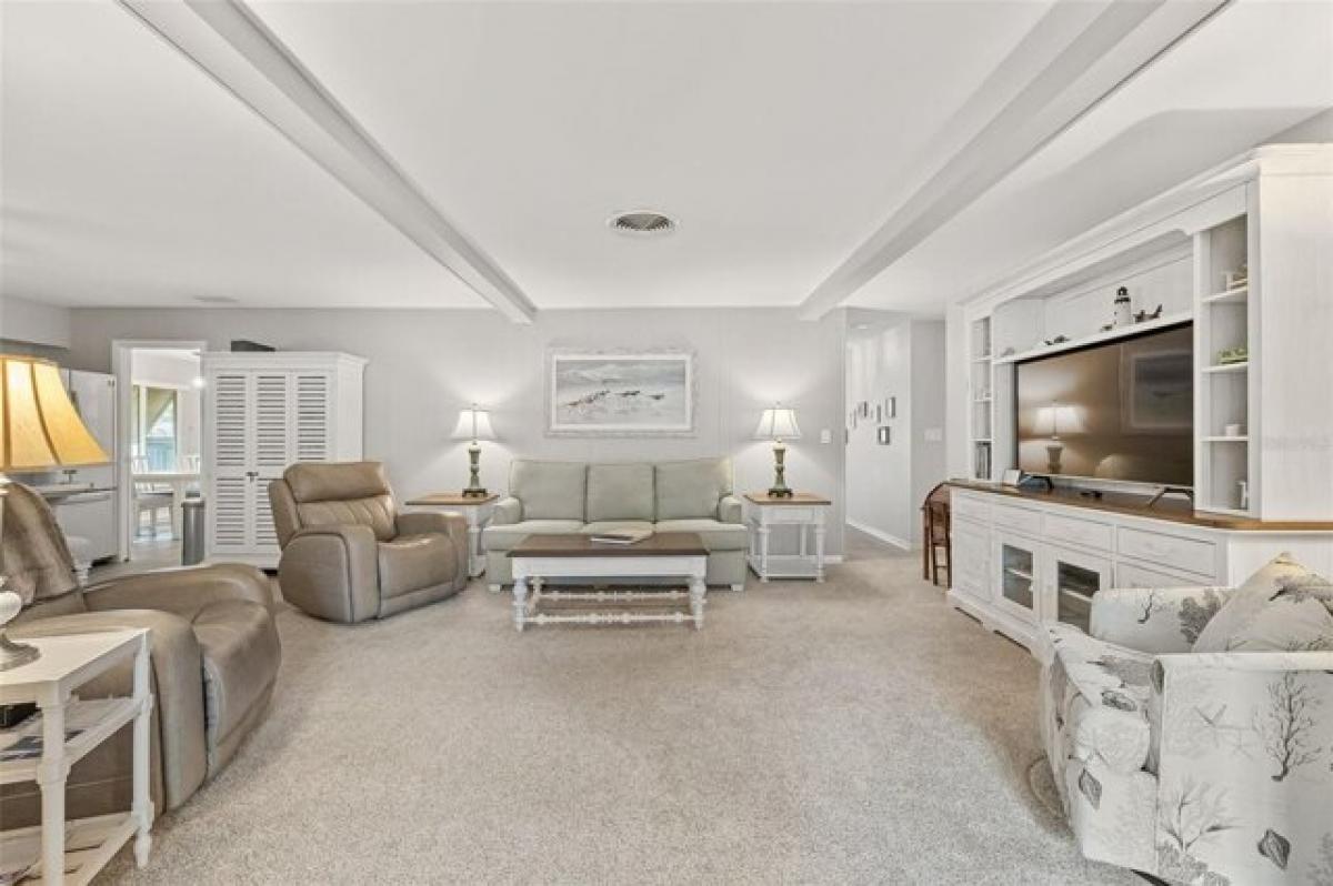 3 bedrooms House in Saint Petersburg, USA No. 438724