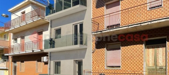 3-salle Maison à Syracuse, Italy No. 239112 2