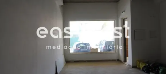 92m² Commercial property in Ferragudo, Portugal No. 46539 2
