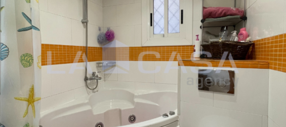 3 bedrooms Apartment in Badalona, Spain No. 136687 22