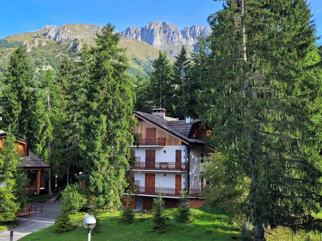 Пентхаус с 3 спальнями в Кастьоне делла Презолана, Италия № 357989