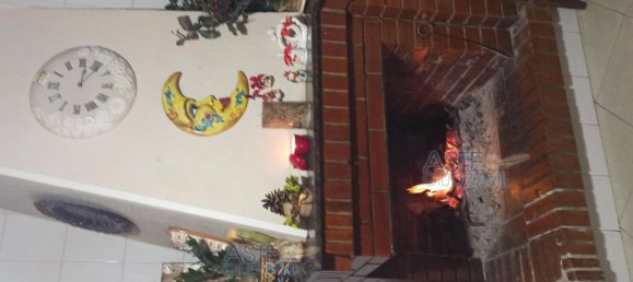 Квартира с 6 комнатами в Монтефорте Ирпино, Италия № 259031 4