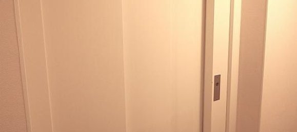 Estudio en Le Bourget, France No. 182515 10