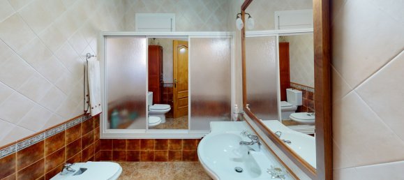 6 bedrooms Villa in Alcaucin, Spain No. 56299 13