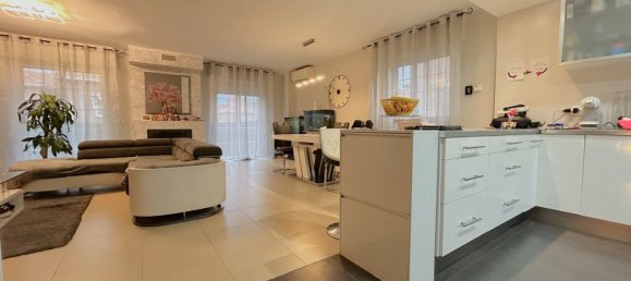 4 bedrooms House in Arroyomolinos, Spain No. 101672 16